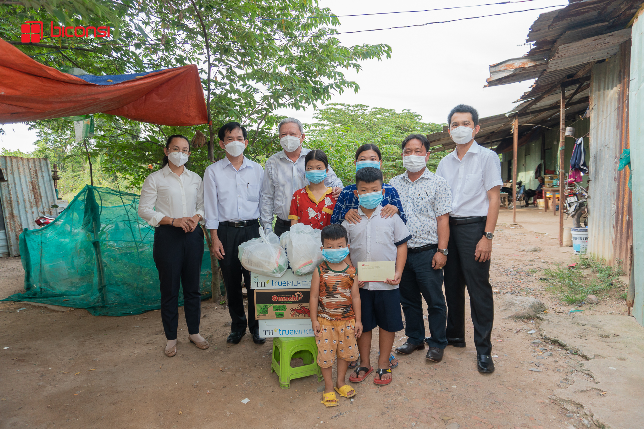 Công ty Biconsi và Tòa án Nhân dân TP. Thủ Dầu Một thăm và tặng quà cho công nhân viên BICONSI có người thân mất do dịch Covid 19