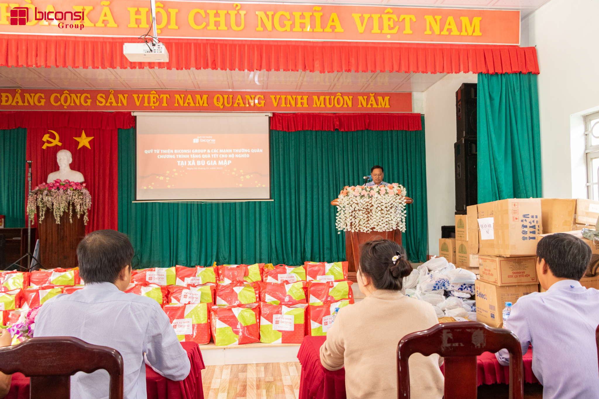 CHƯƠNG TRÌNH XUÂN YÊU THƯƠNG 2023 - MANG NỤ CƯỜI ĐẾN VỚI CÁC HỘ NGHÈO TẠI XÃ ĐẮK Ơ & XÃ BÙ GIA MẬP (H. BÙ GIA MẬP, BÌNH PHƯỚC)