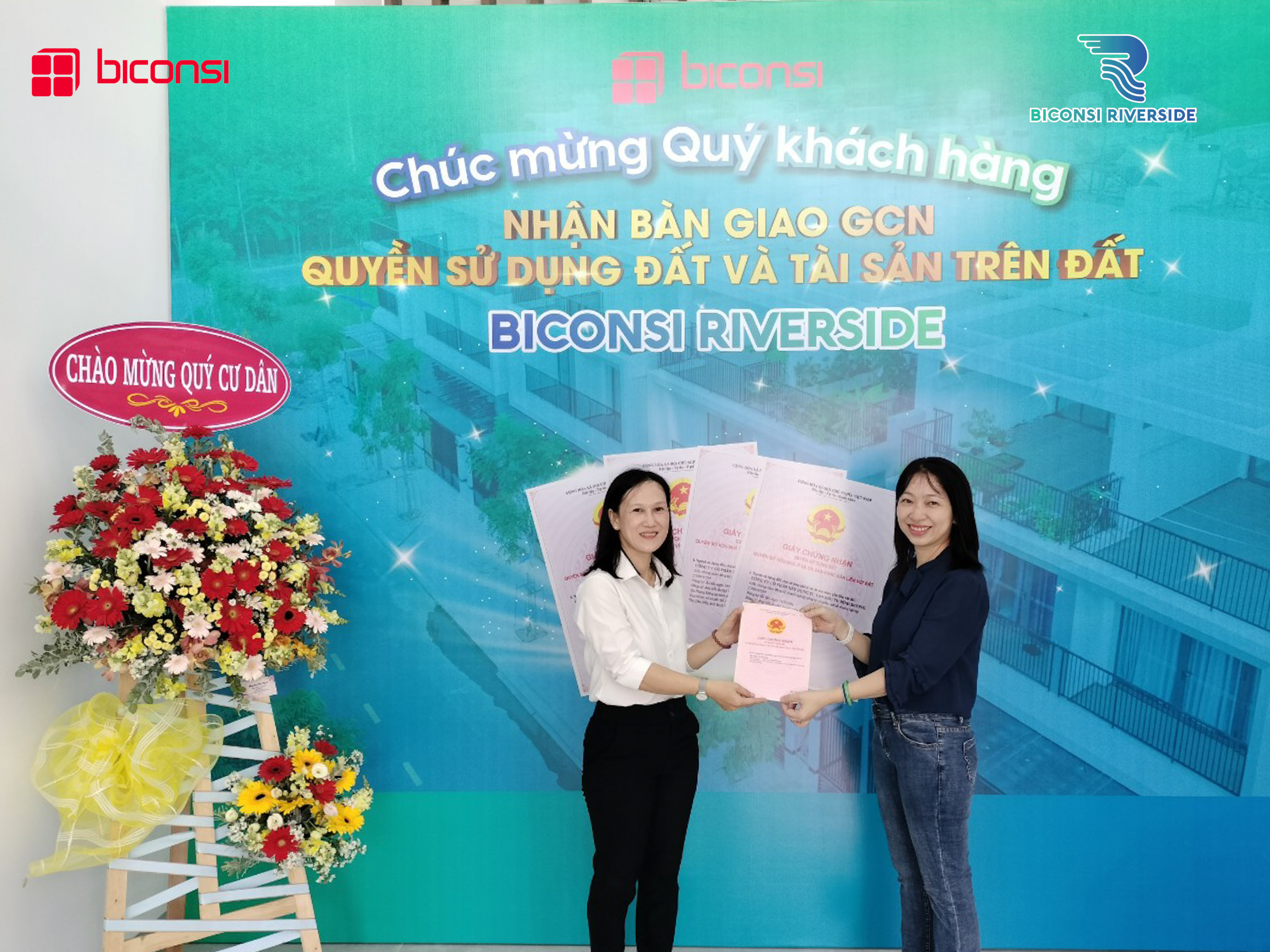 Chính thức bàn giao giấy chứng nhận quyền sử dụng đất và tài sản trên đất của dự án Khu nhà ở Biconsi Riverside