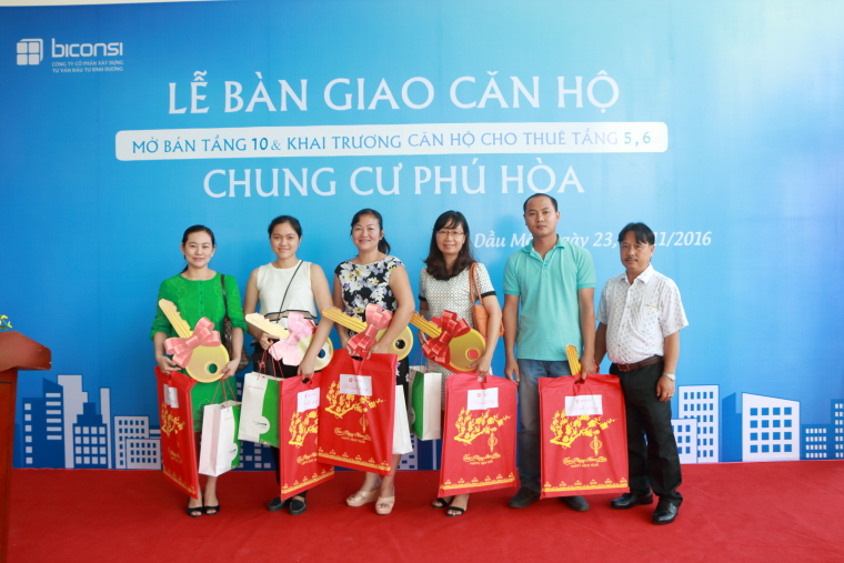 Ngày 23-24/11/2016: Bàn giao căn hộ Chung cư Phú Hòa cho khách hàng